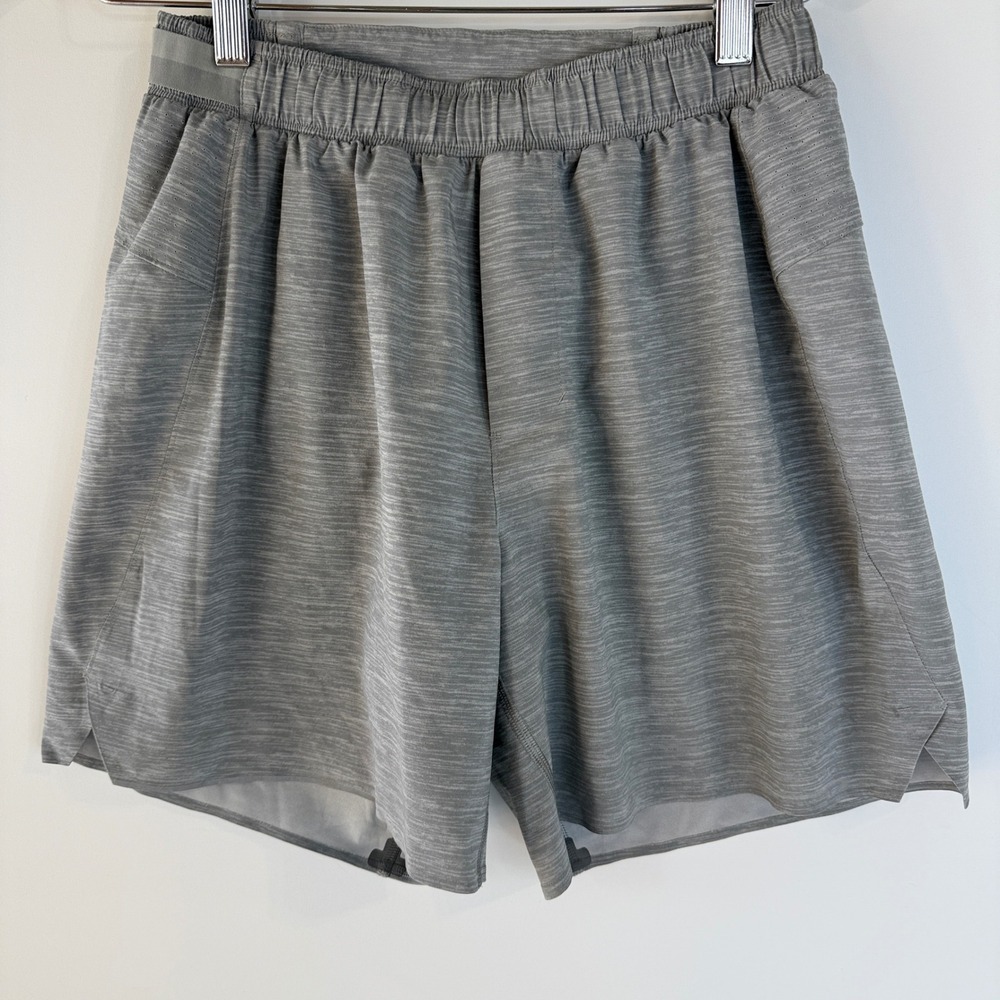 Lululemon Surge Short 6" Mens S Heather Sea Salt Grey Liner Phone Pocket 13084